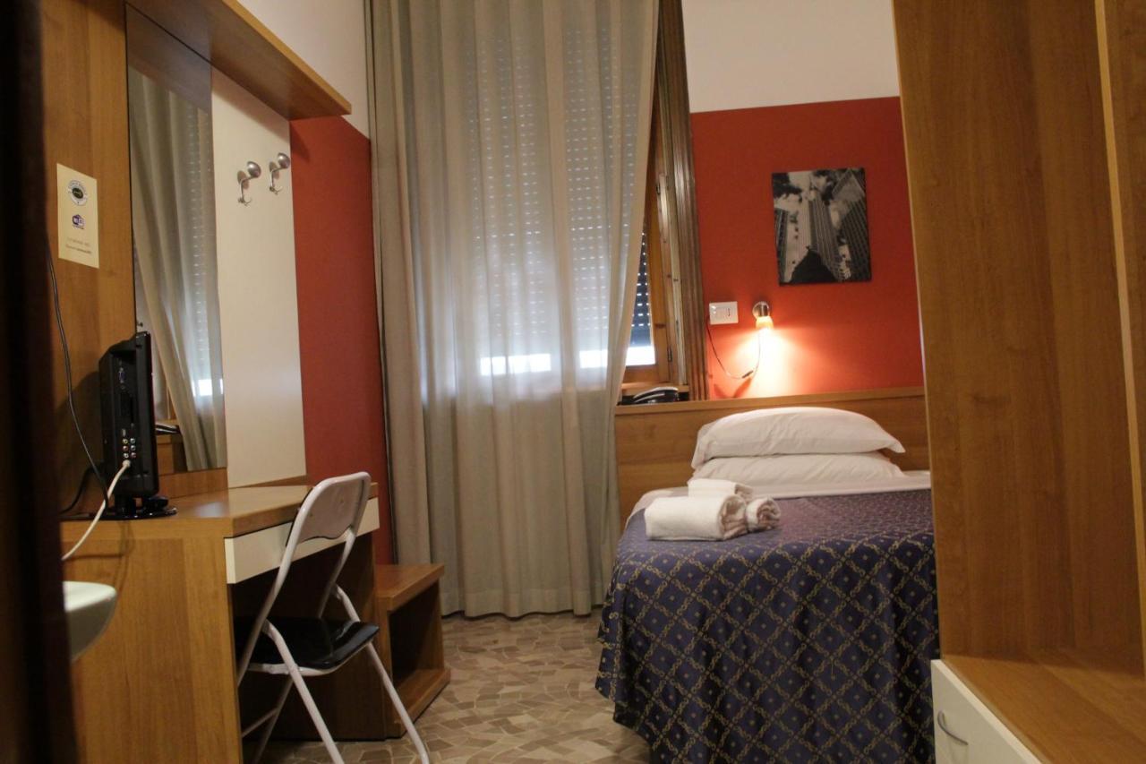 Hotel Ca' Grande Mailand Exterior foto